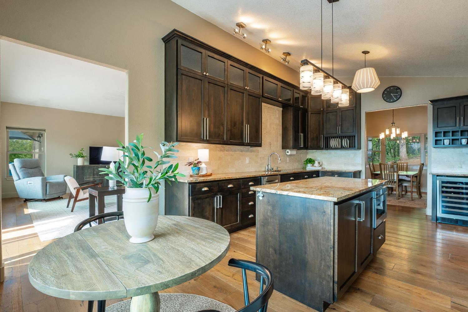 Detail Gallery Image 29 of 98 For 2555 Lake Van Giesen Rd, Meadow Vista,  CA 95722 - 3 Beds | 3 Baths