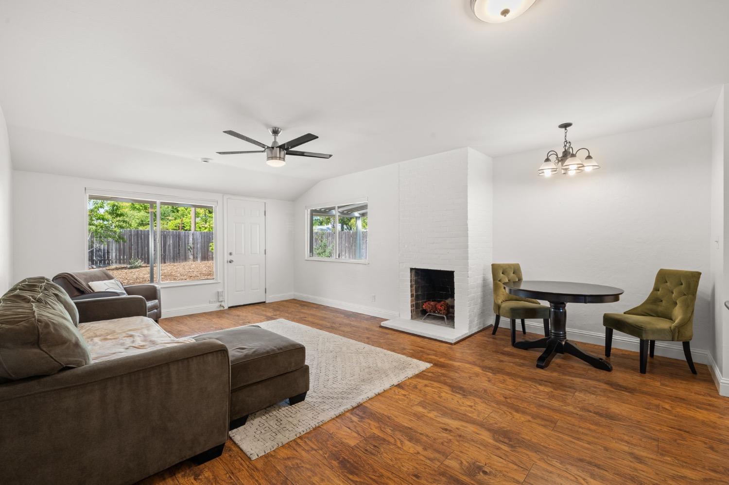 Windsor Drive, Sacramento, California image 5