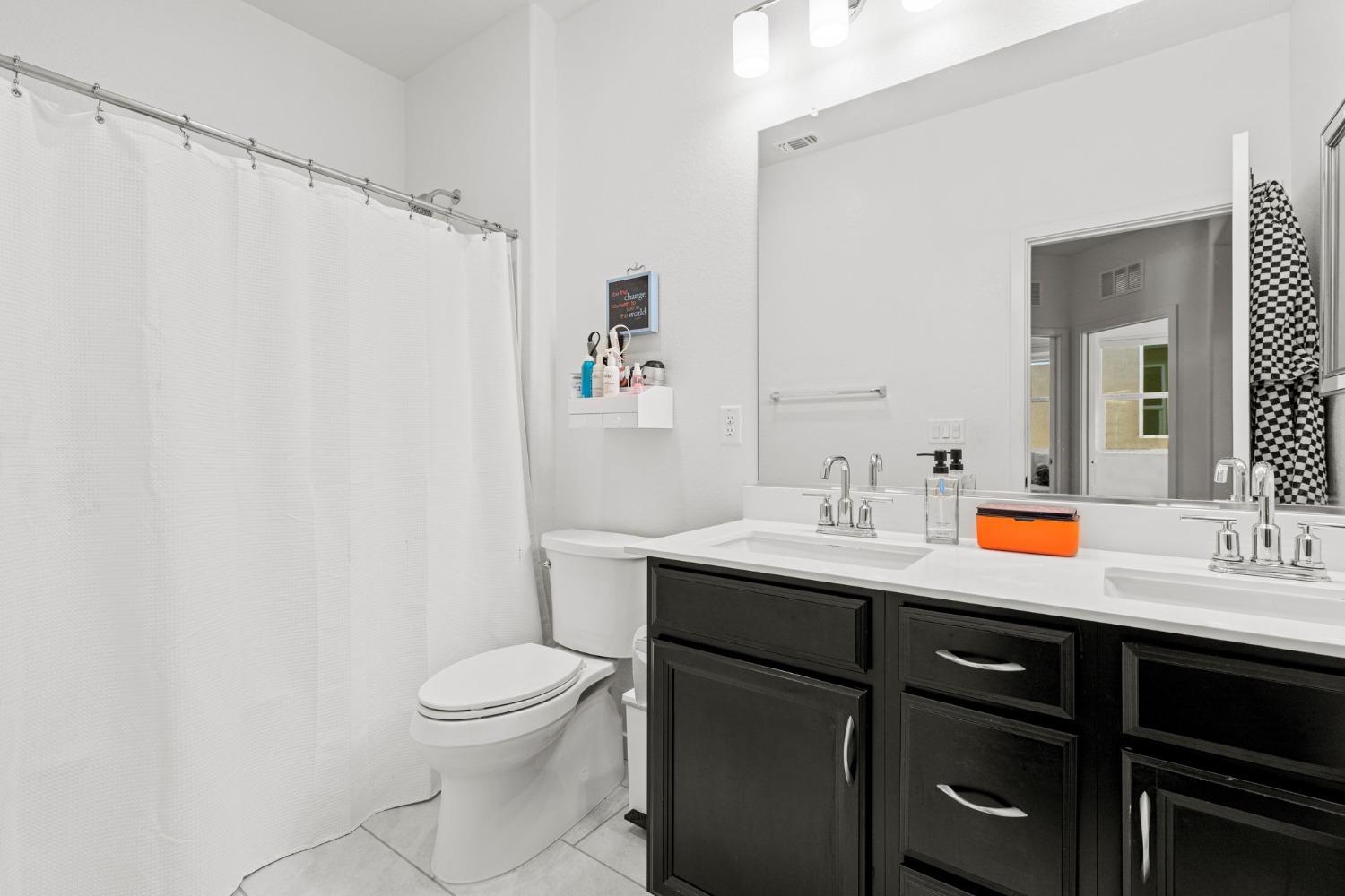 Edgeview Drive, Sacramento, California image 35