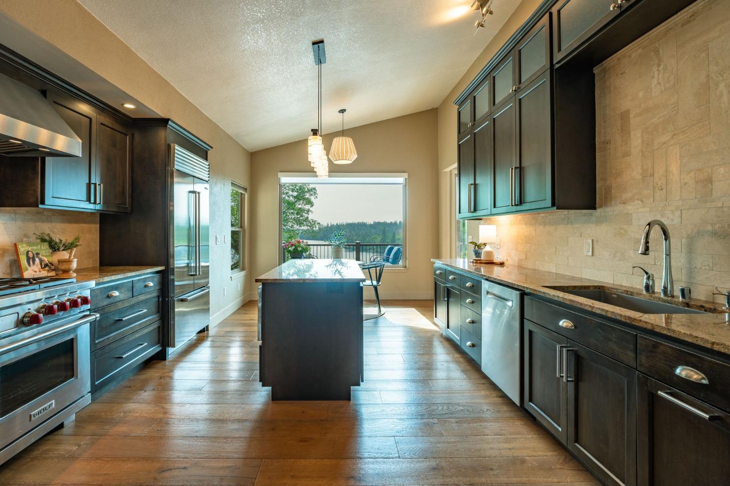 Detail Gallery Image 28 of 98 For 2555 Lake Van Giesen Rd, Meadow Vista,  CA 95722 - 3 Beds | 3 Baths