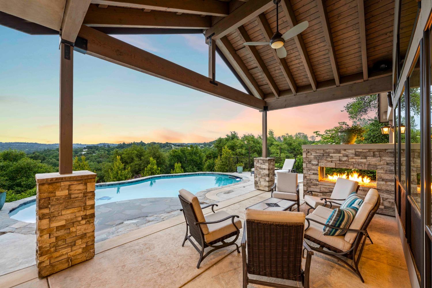 Rustic Woods Court, Loomis, California image 3