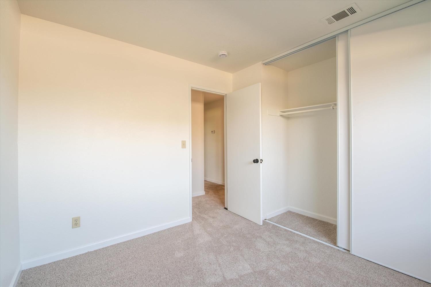 Detail Gallery Image 29 of 45 For 4046 S Royal Links Cir, Antioch,  CA 94509 - 4 Beds | 2 Baths