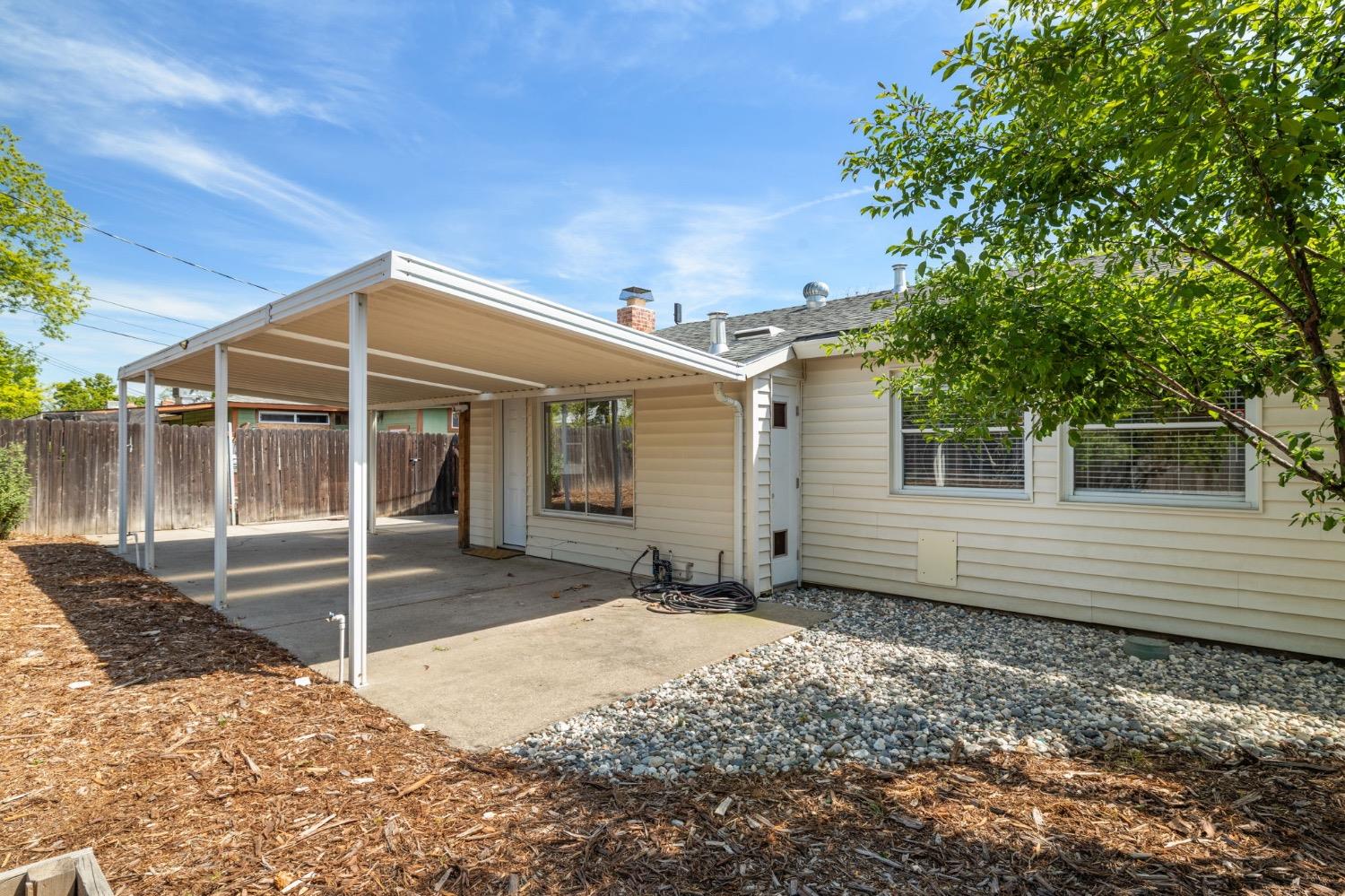 Windsor Drive, Sacramento, California image 36