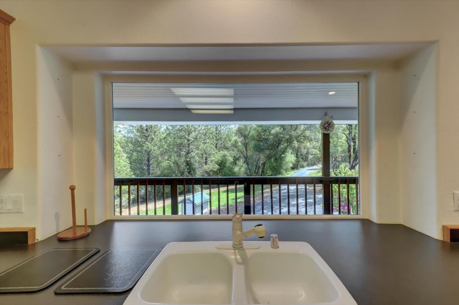 Detail Gallery Image 17 of 99 For 14508 Arrow Rd, Penn Valley,  CA 95946 - 3 Beds | 3/1 Baths