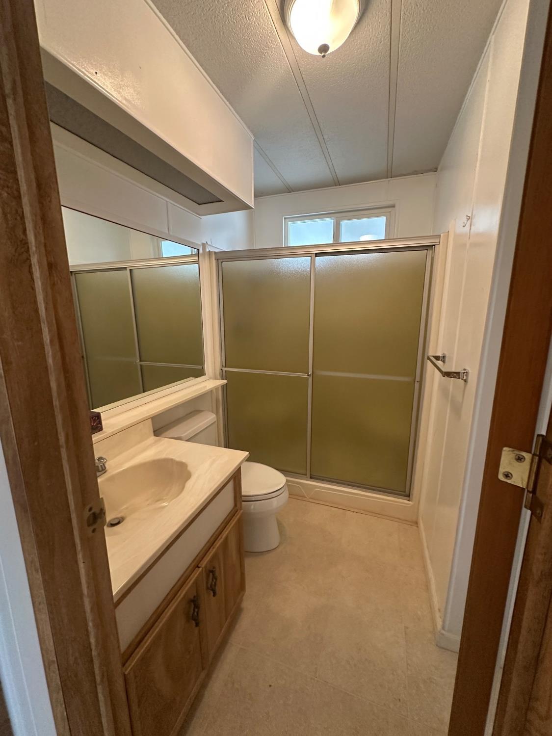Detail Gallery Image 13 of 39 For 3808 Maui Terr, Modesto,  CA 95351 - 2 Beds | 2 Baths