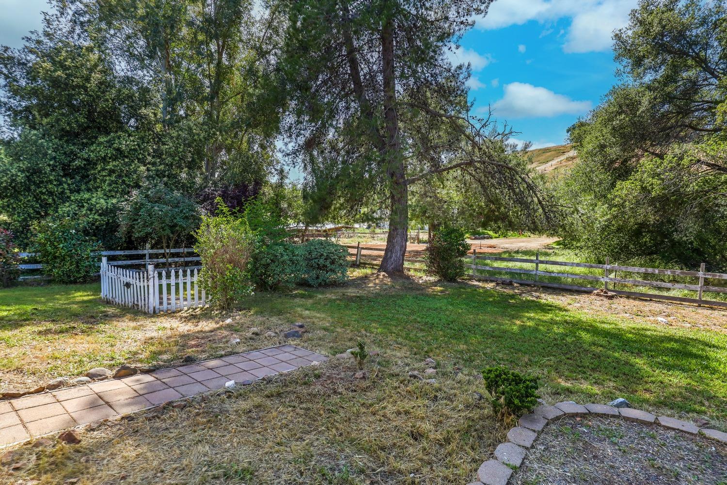 Baldwin Street, Valley Springs, California image 39