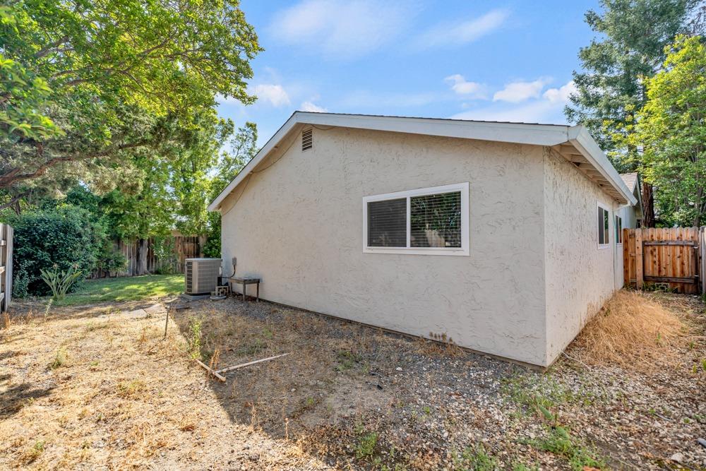 Americana Way, Sacramento, California image 32