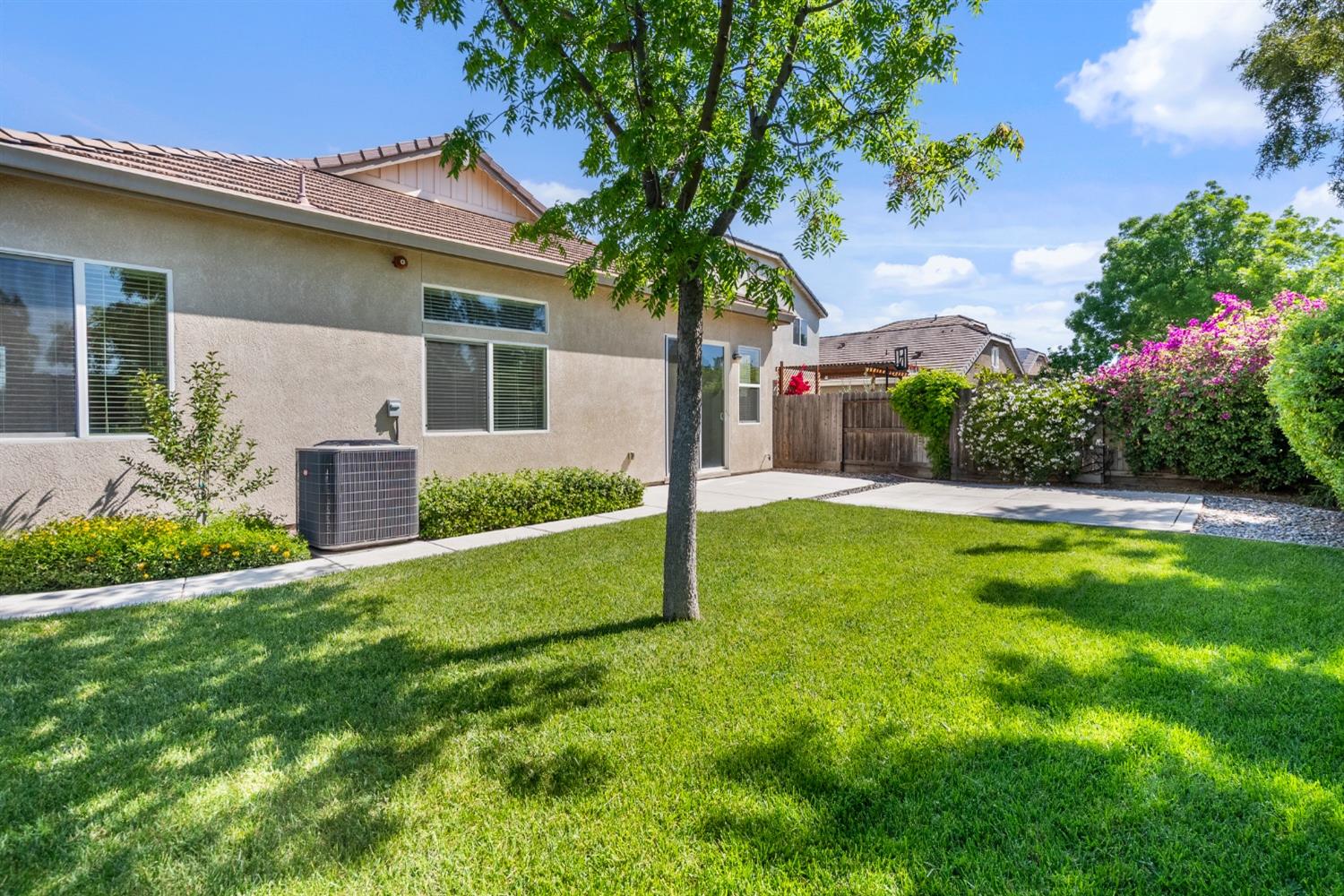 Bellflower Way, Los Banos, California image 31