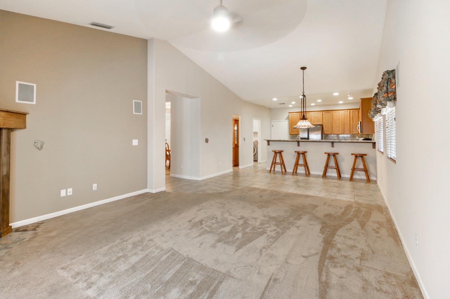 Detail Gallery Image 28 of 62 For 9329 Mainline Dr, Elk Grove,  CA 95624 - 4 Beds | 2 Baths