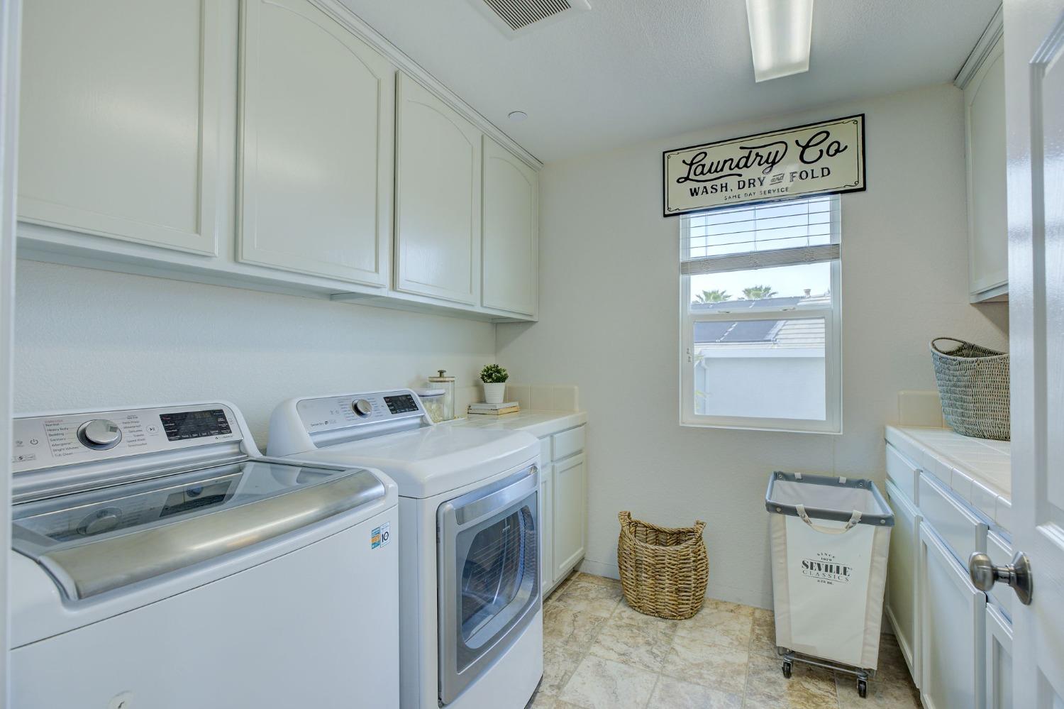 Davmore Lane, Lincoln, California image 33