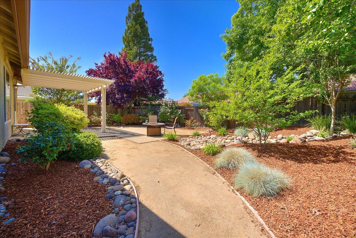 Deerwood Court, Rocklin, California image 27