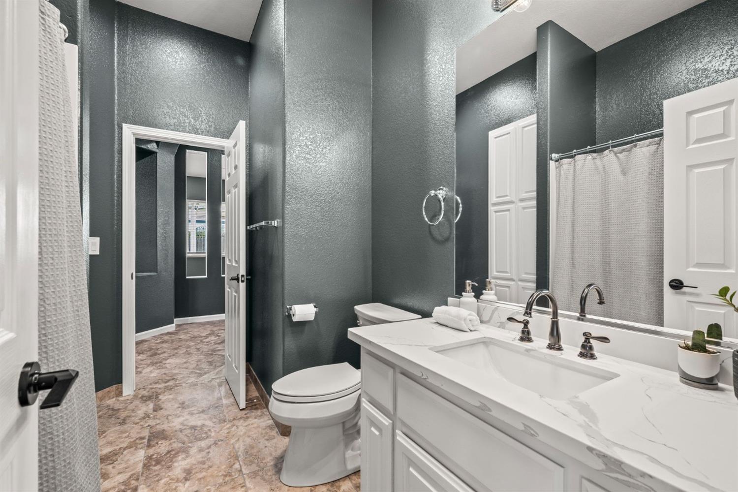 Gilleland Drive, Roseville, California image 25