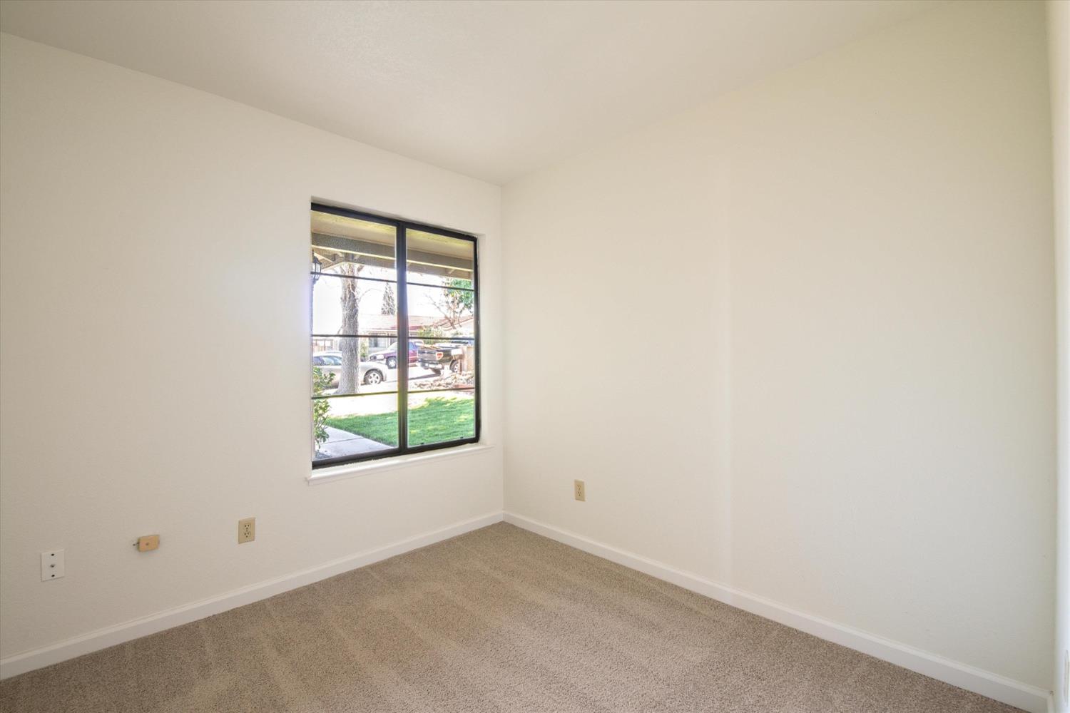 Detail Gallery Image 28 of 45 For 4046 S Royal Links Cir, Antioch,  CA 94509 - 4 Beds | 2 Baths