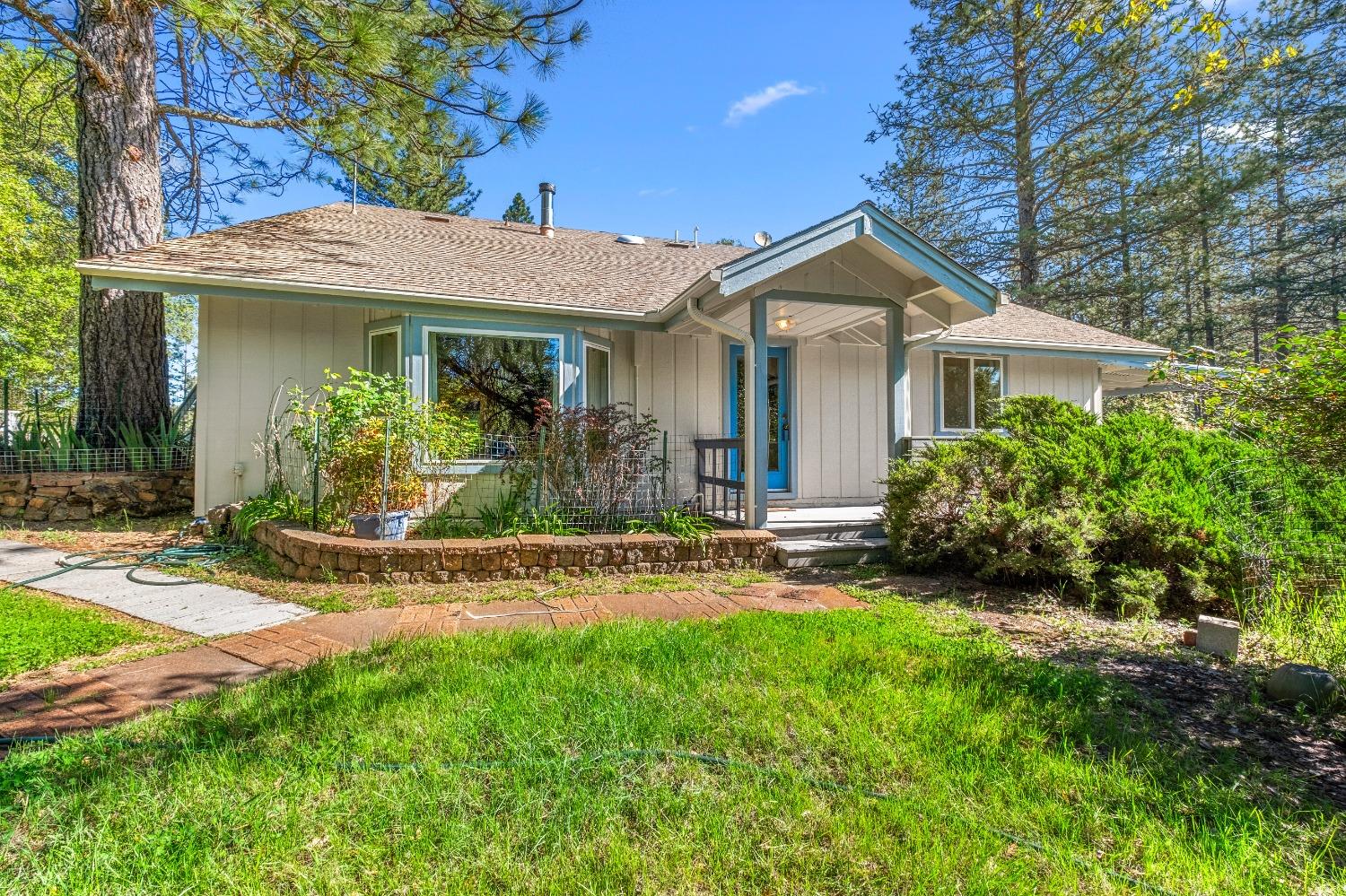 Detail Gallery Image 8 of 79 For 16080 Mount Whitney Dr, Fiddletown,  CA 95629 - 3 Beds | 2 Baths