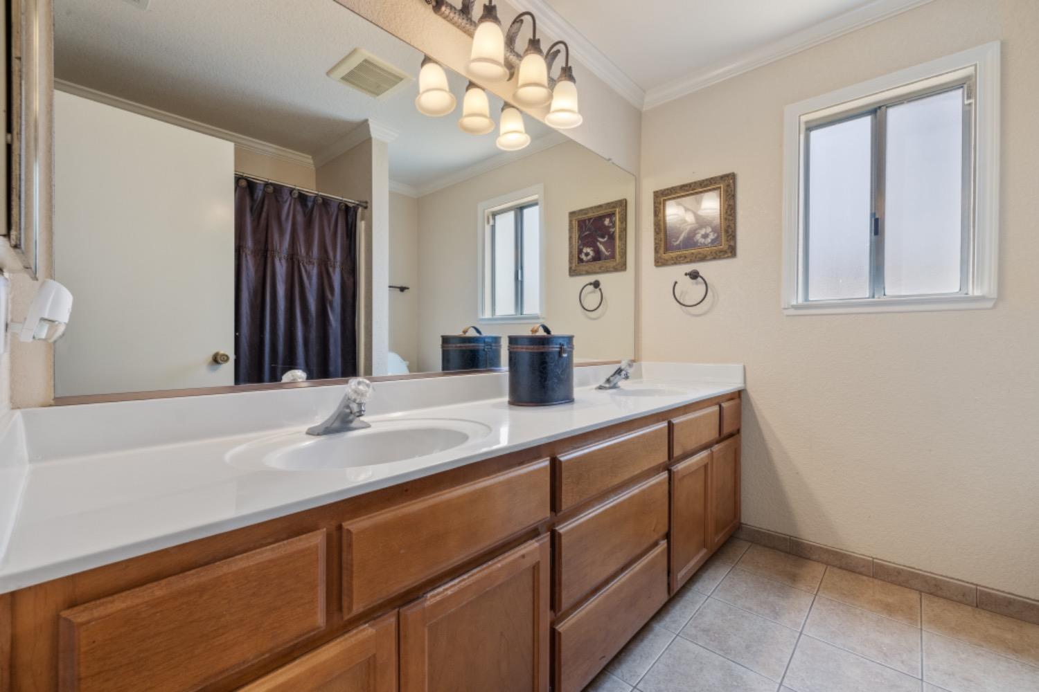 Detail Gallery Image 14 of 19 For 4620 Wallasey Way, Salida,  CA 95368 - 3 Beds | 2/1 Baths