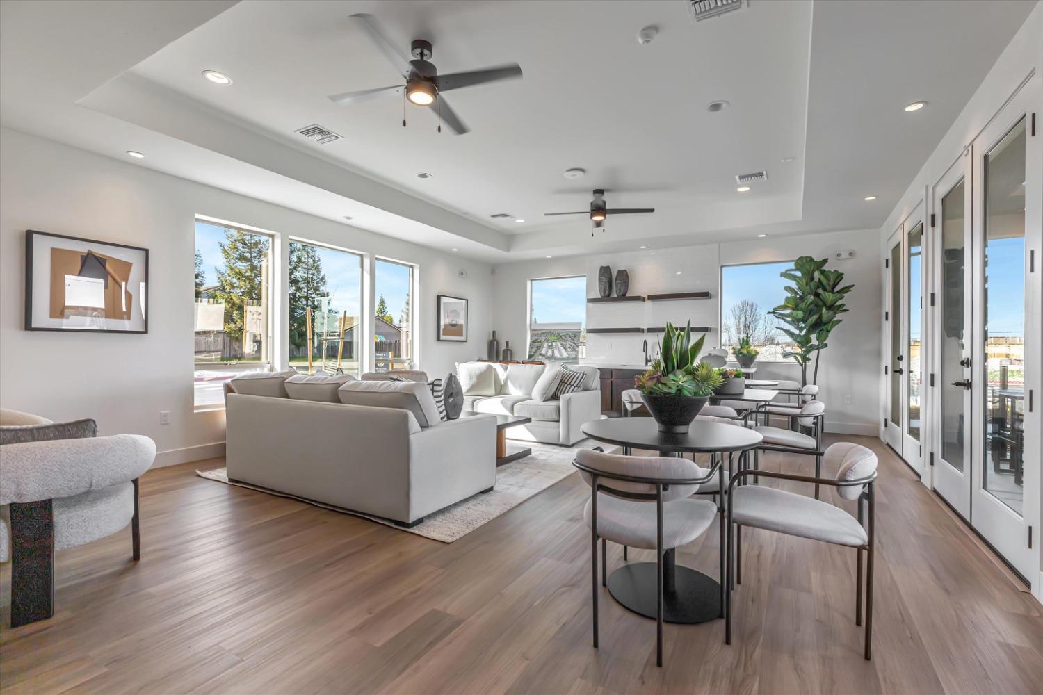 Bridgecross Drive, Sacramento, California image 50