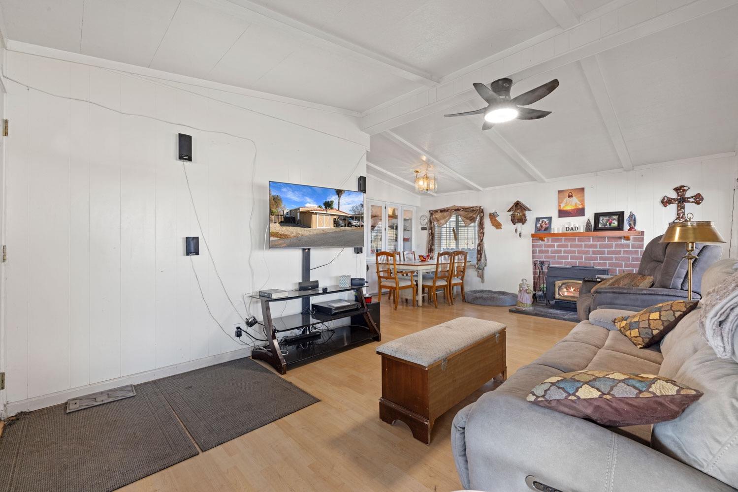 Detail Gallery Image 8 of 45 For 4399 Aplicella 56, Manteca,  CA 95337 - 2 Beds | 2 Baths