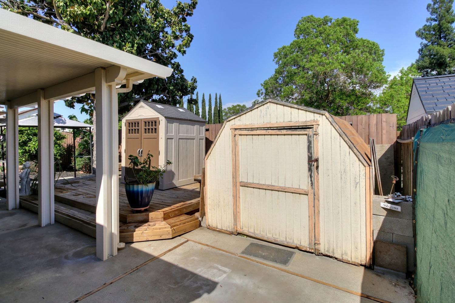 Glen Cove Way, Sacramento, California image 35