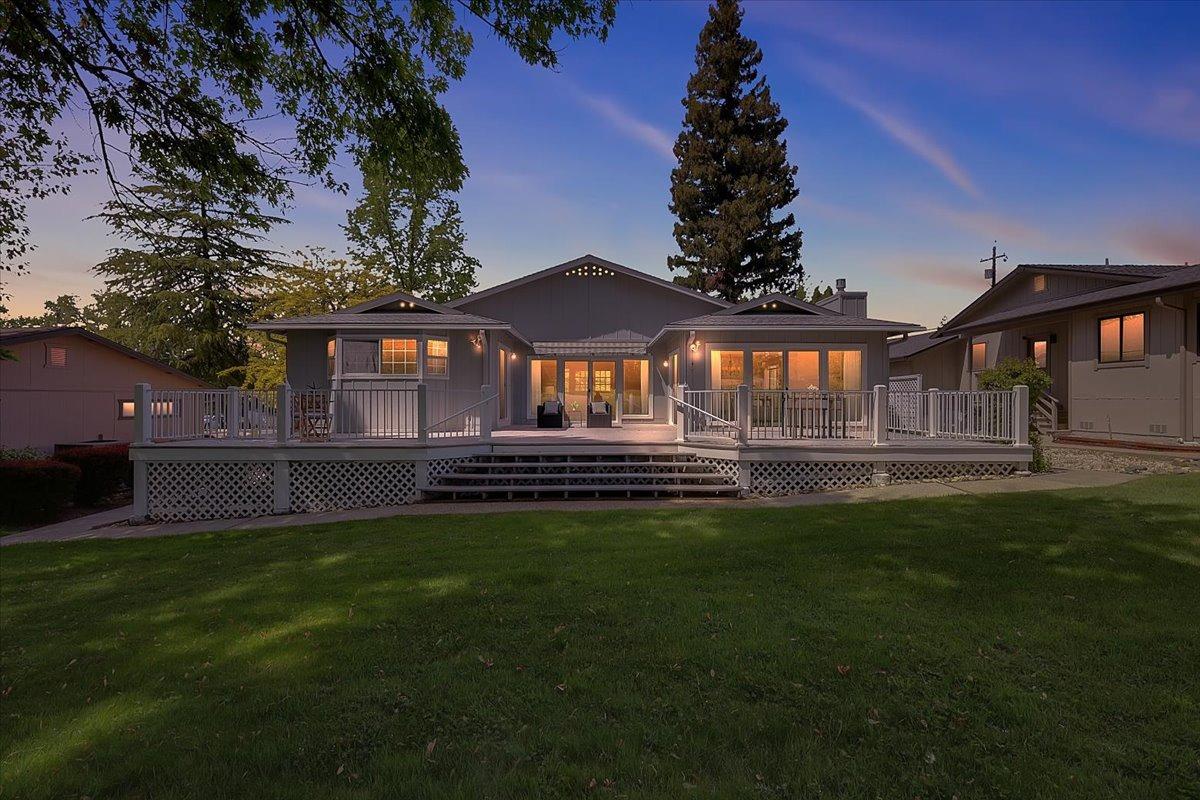 Detail Gallery Image 53 of 64 For 11977 Lake Wildwood Dr, Penn Valley,  CA 95946 - 3 Beds | 2/1 Baths
