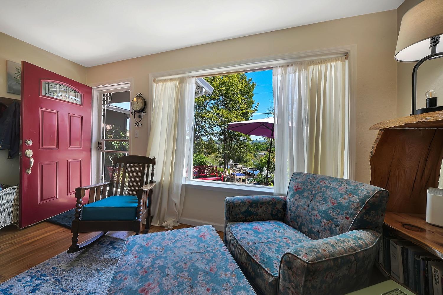 Detail Gallery Image 13 of 83 For 1356 Mark Twain Rd, Angels Camp,  CA 95222 - 3 Beds | 3 Baths