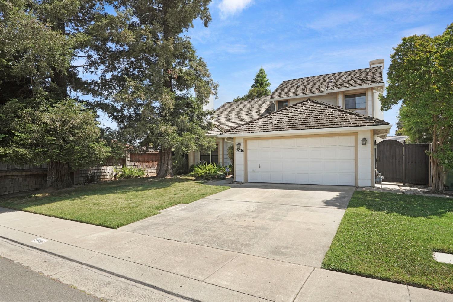 Detail Gallery Image 6 of 46 For 19036 N Augusta St, Woodbridge,  CA 95258 - 3 Beds | 2/1 Baths
