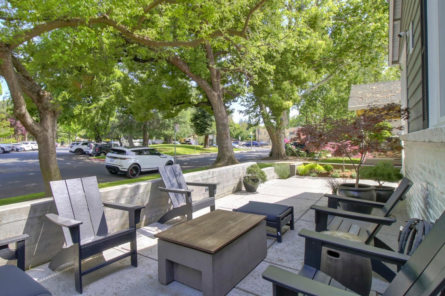 33rd Street, Sacramento, California image 7