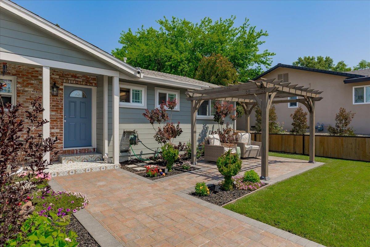 Midiron Drive, Fair Oaks, California image 7