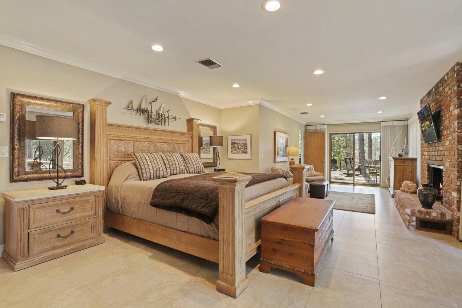 Detail Gallery Image 54 of 92 For 10415 Mcmahon Rd #10415,  Coulterville,  CA 95311 - 3 Beds | 4/1 Baths