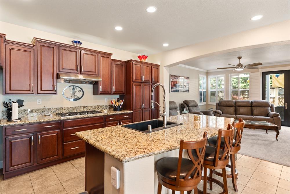 Laneworth Lane, Roseville, California image 14