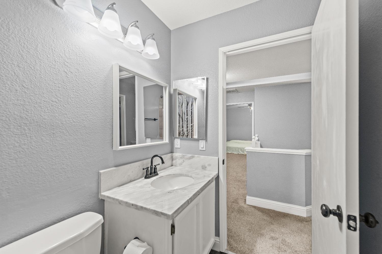 Oakborough Ave, Roseville, California image 22