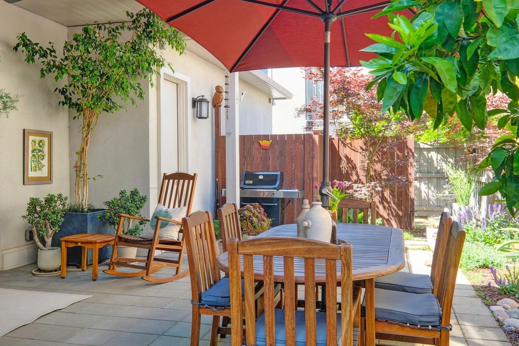 Detail Gallery Image 45 of 74 For 3438 Forney Way, Sacramento,  CA 95816 - 3 Beds | 2/1 Baths