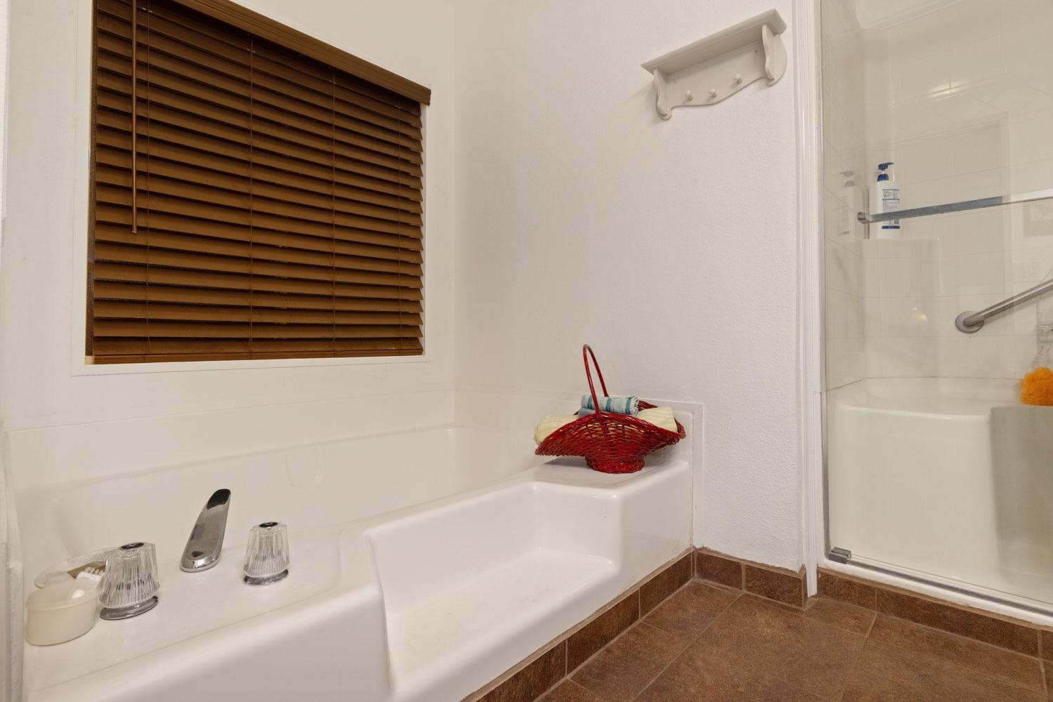 Detail Gallery Image 34 of 45 For 4399 Aplicella 56, Manteca,  CA 95337 - 2 Beds | 2 Baths