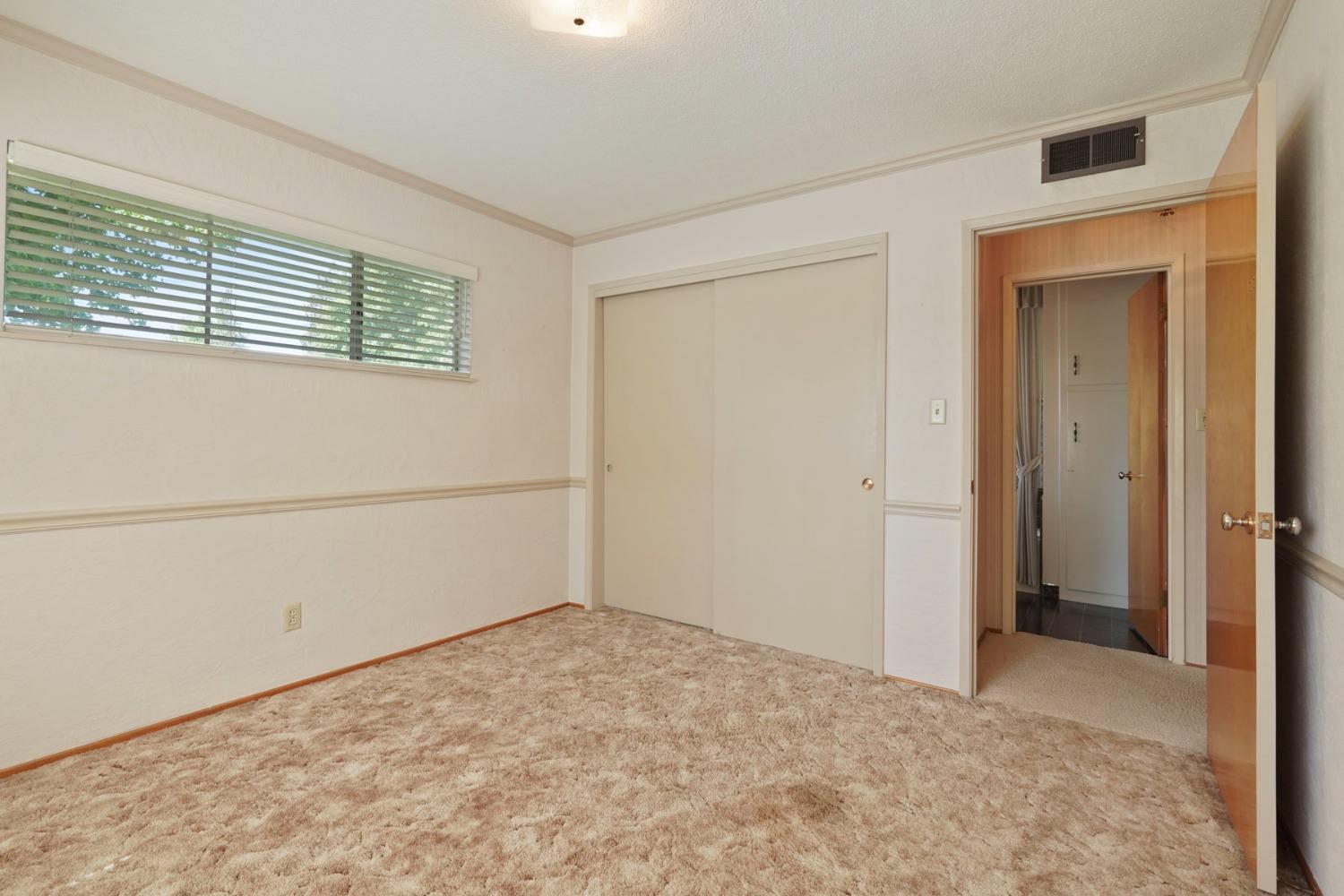 Detail Gallery Image 23 of 40 For 1101 Lakehome Dr, Lodi,  CA 95242 - 3 Beds | 2/1 Baths