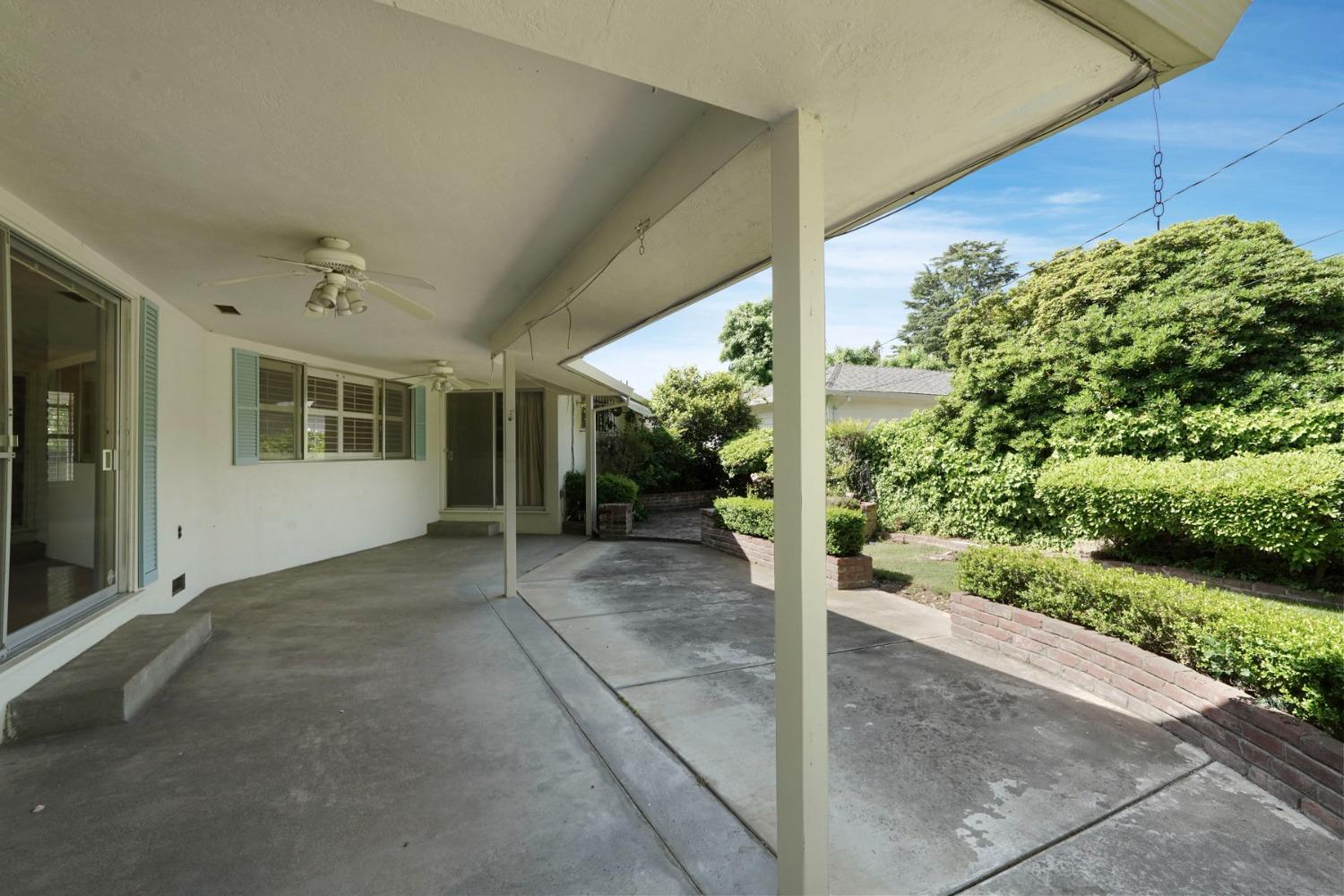 Detail Gallery Image 30 of 40 For 1101 Lakehome Dr, Lodi,  CA 95242 - 3 Beds | 2/1 Baths