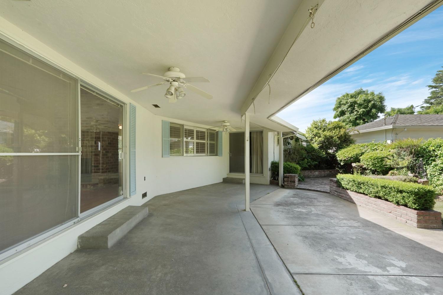 Detail Gallery Image 29 of 40 For 1101 Lakehome Dr, Lodi,  CA 95242 - 3 Beds | 2/1 Baths