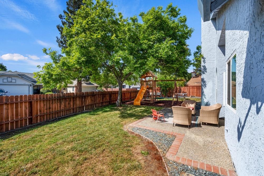 Ventnor Court, Sacramento, California image 34