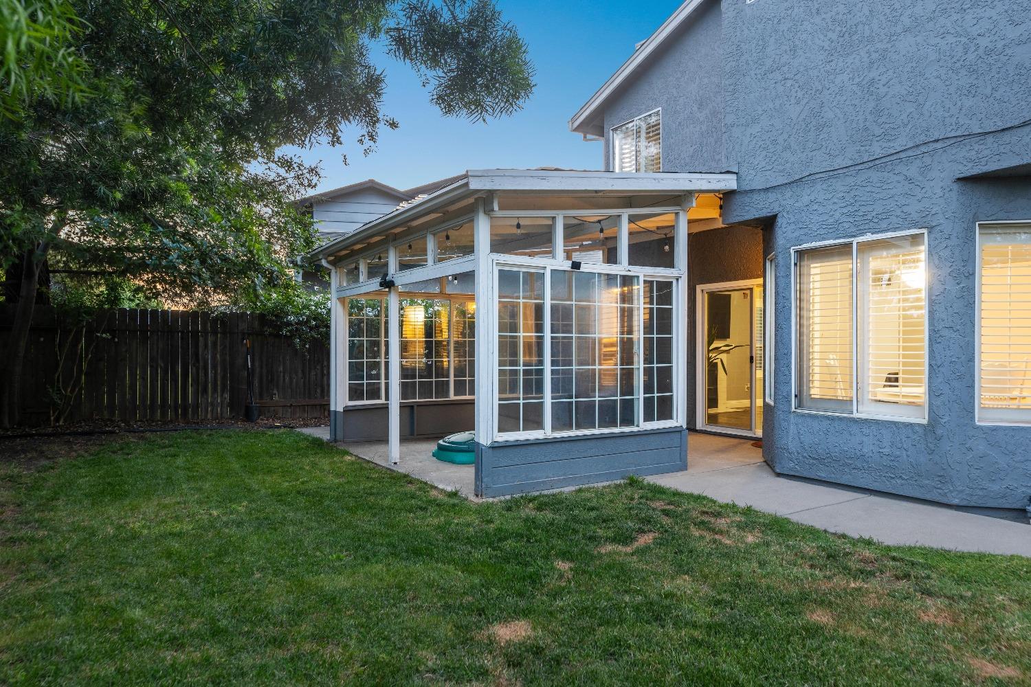 Oakborough Ave, Roseville, California image 31