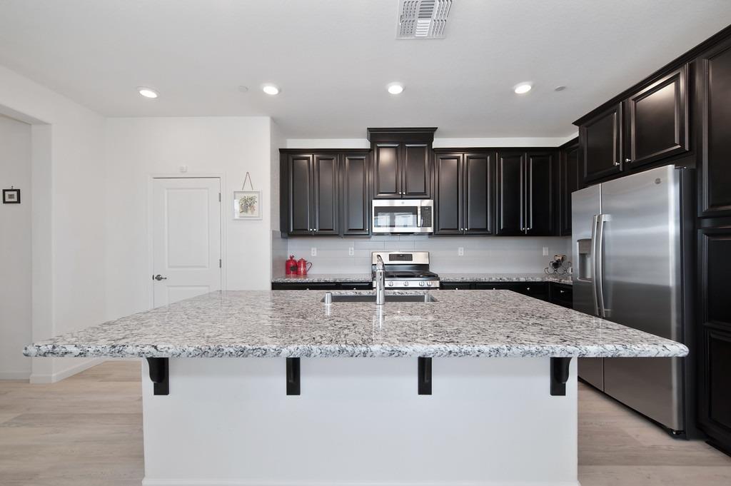 Rhapsody Drive, Roseville, California image 9