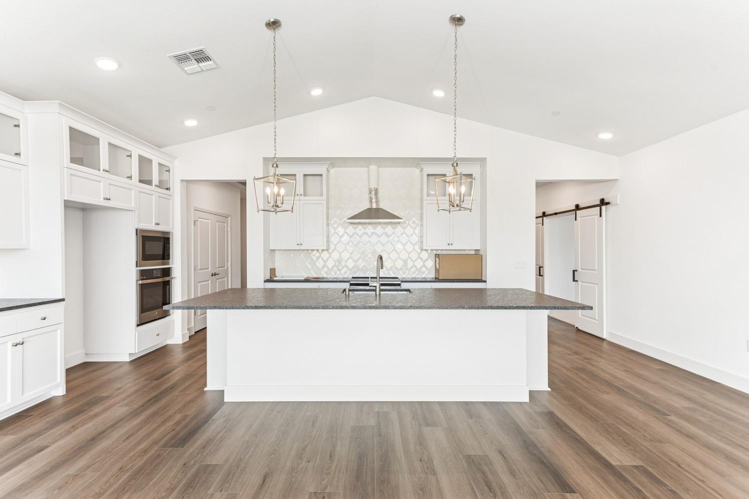Passerine Court, Rancho Cordova, California image 4