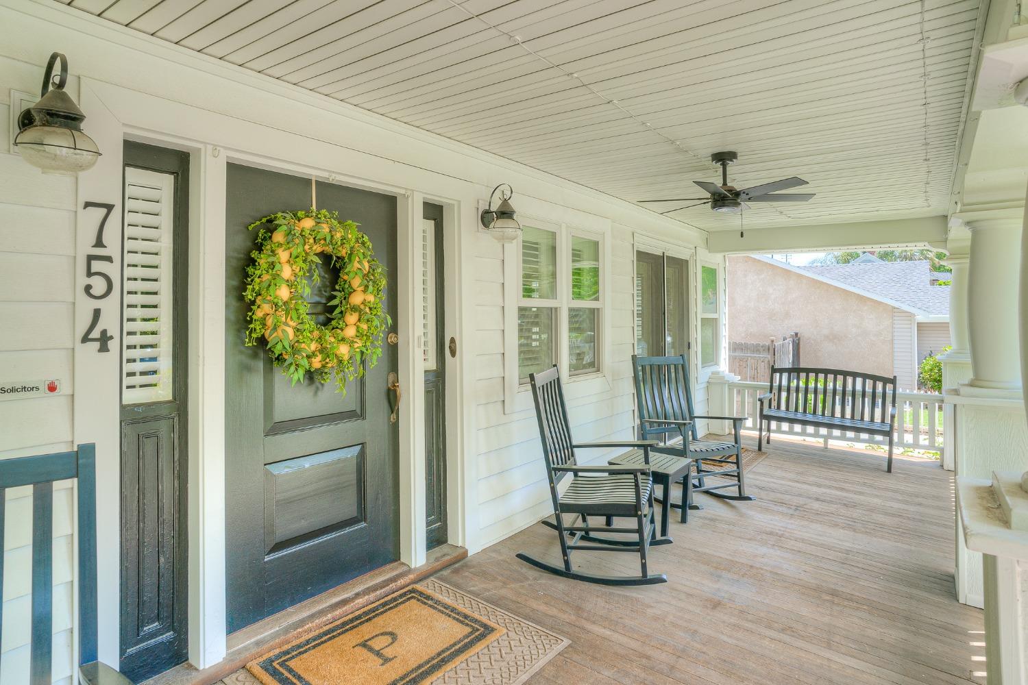 Detail Gallery Image 3 of 75 For 754 Oak St, Colusa,  CA 95932 - 5 Beds | 4 Baths
