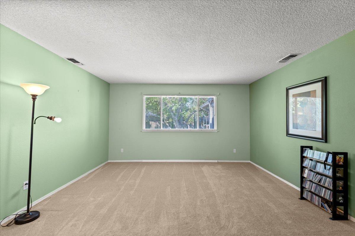 Root Avenue, Carmichael, California image 8