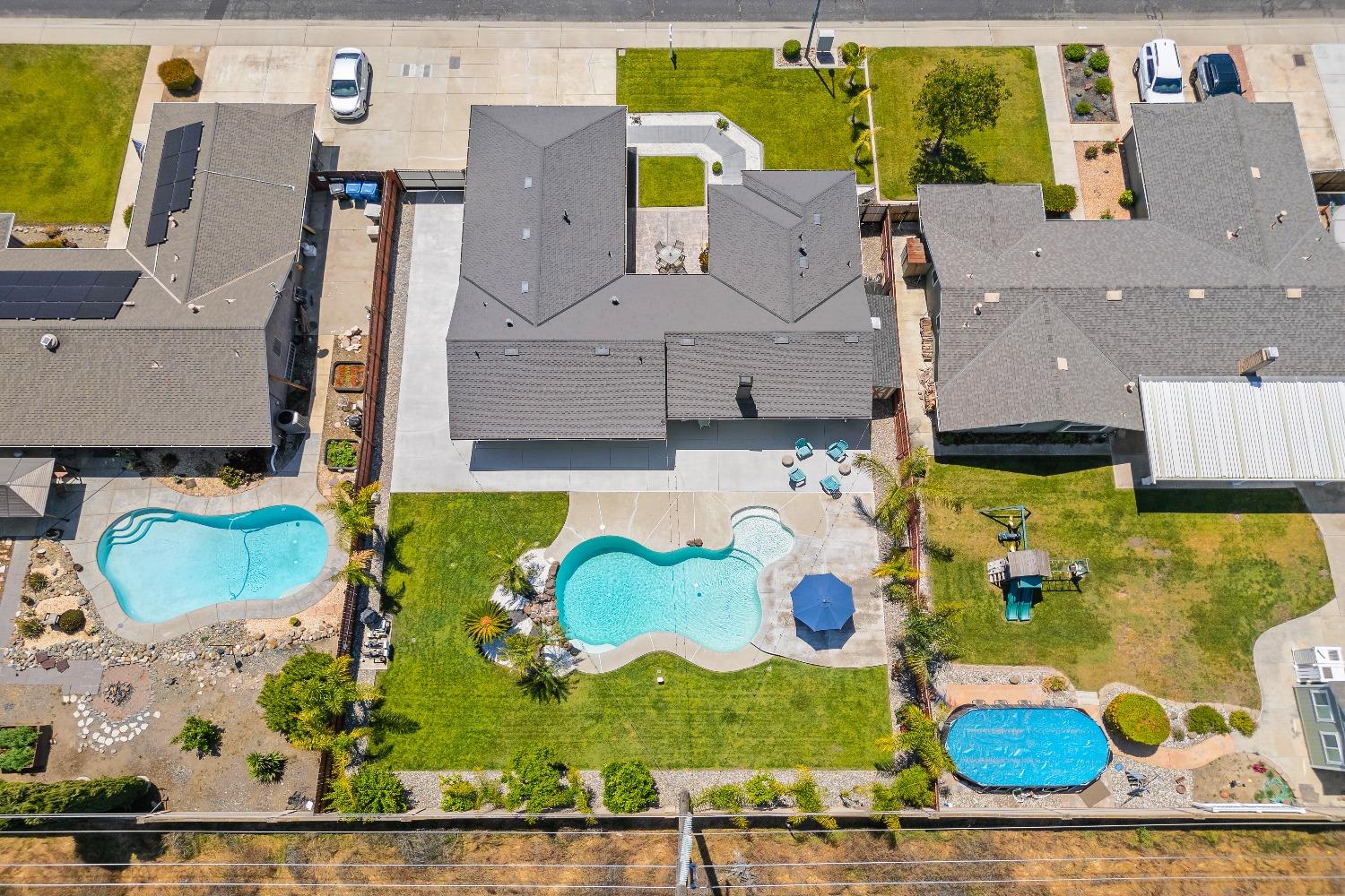 Foxfire Drive, Manteca, California image 45