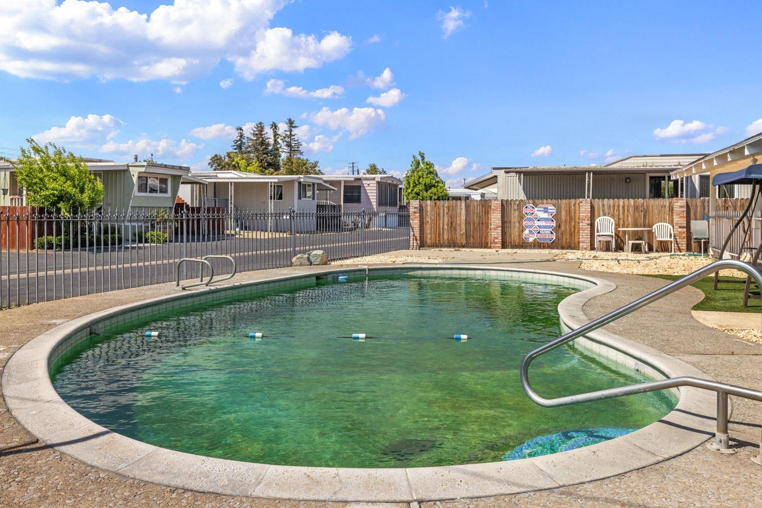 Detail Gallery Image 37 of 38 For 425 20th Century Blvd E5, Turlock,  CA 95380 - 2 Beds | 2 Baths