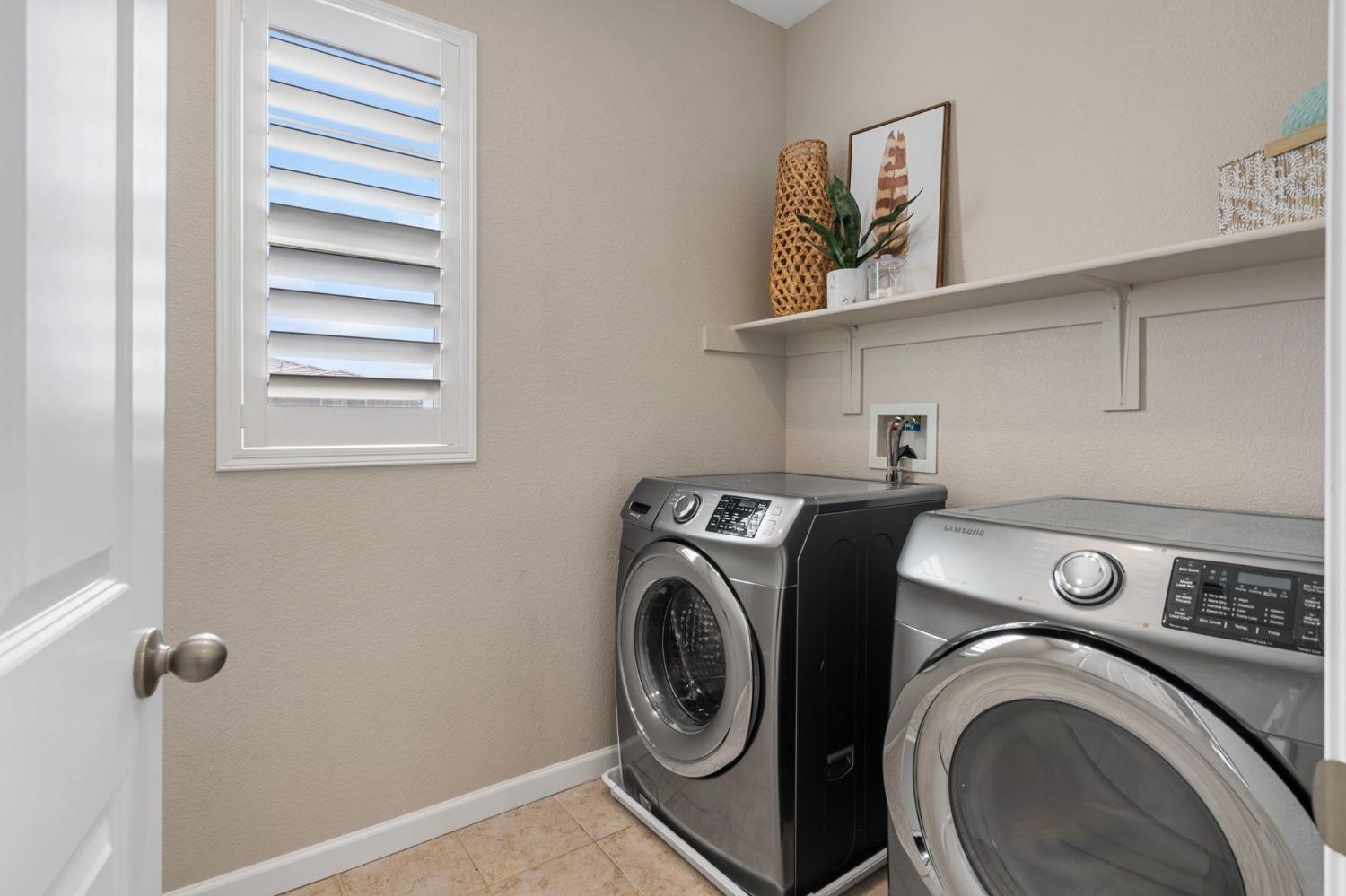 Detail Gallery Image 36 of 70 For 1071 S Jacobs Dr, Mountain House,  CA 95391 - 6 Beds | 3/1 Baths