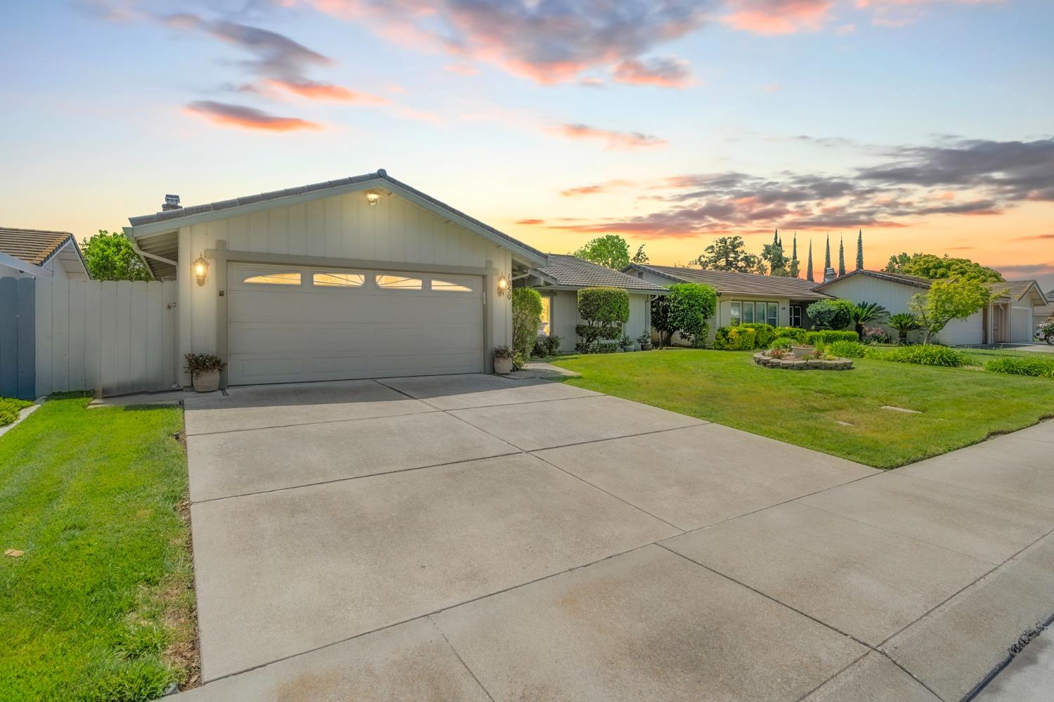 Goldenoak Way, Stockton, California image 38