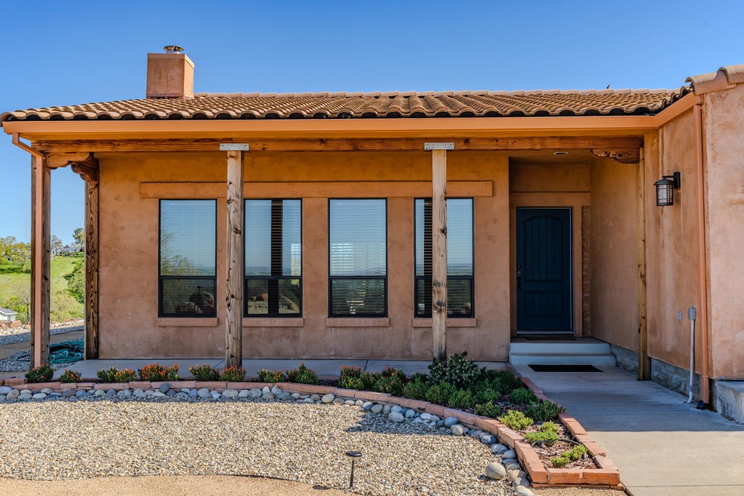 Detail Gallery Image 4 of 86 For 6061 Wind River Dr, Valley Springs,  CA 95252 - 3 Beds | 2/1 Baths