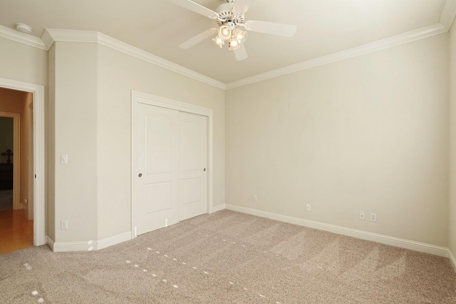 Windwood Drive, Woodbridge, California image 27