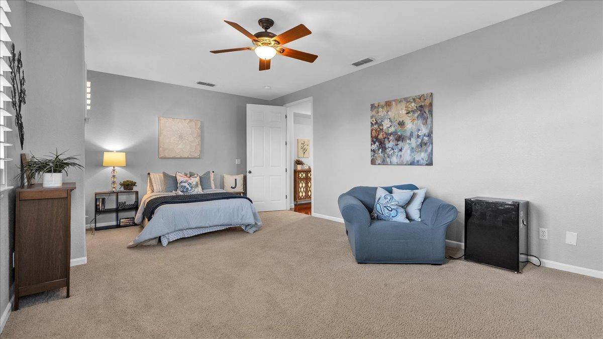 Mendes Court, Folsom, California image 33