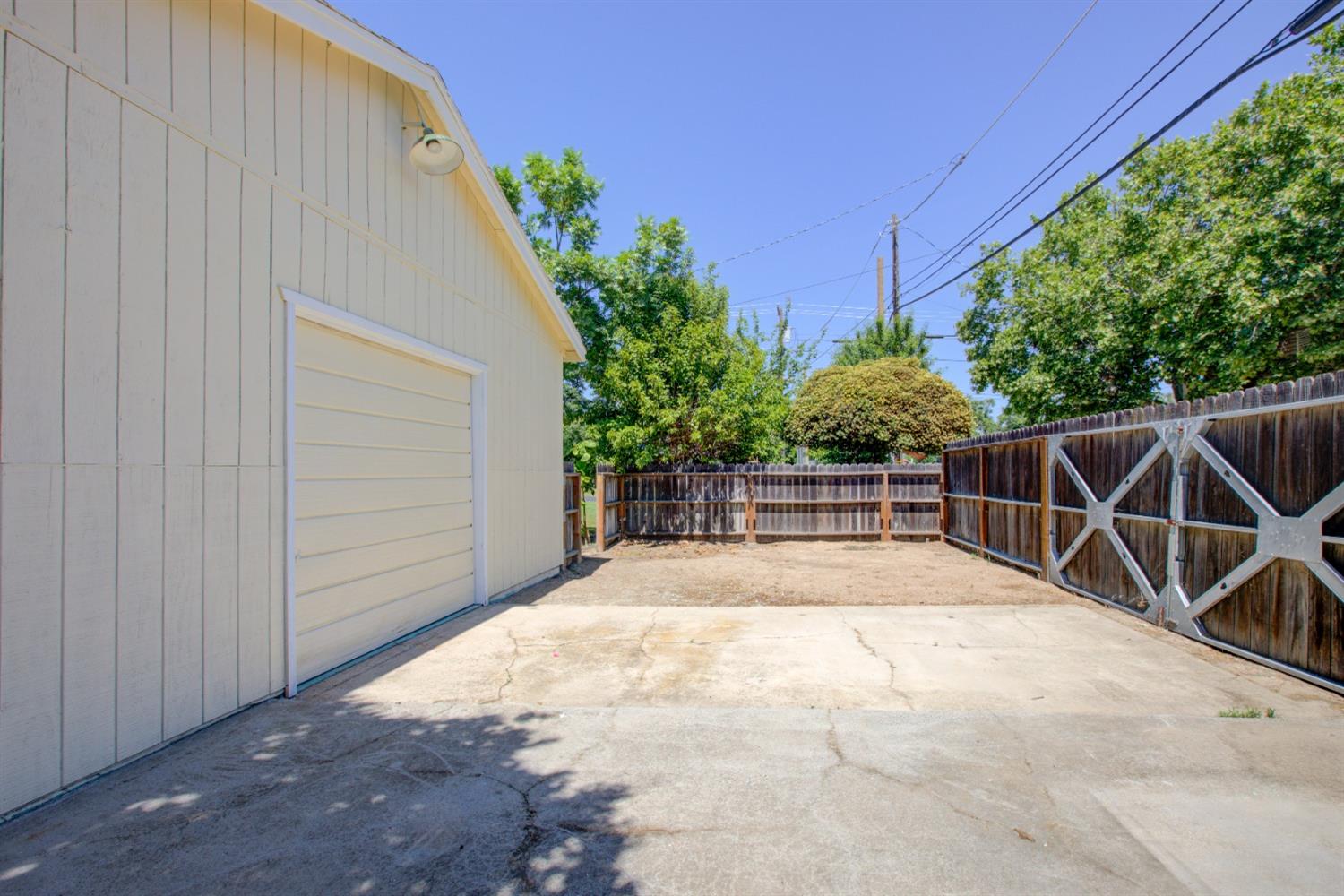 Detail Gallery Image 52 of 60 For 1598 Drakeley Ave, Atwater,  CA 95301 - 3 Beds | 1 Baths