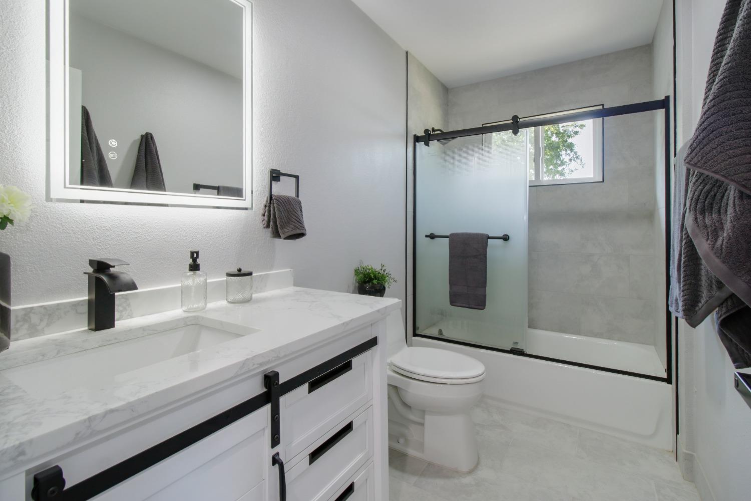 Detail Gallery Image 39 of 93 For 12730 Leo Ln, Wilton,  CA 95693 - 4 Beds | 4 Baths